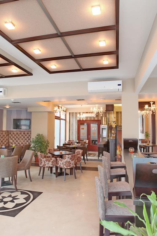 Garni Hotel Tema Nova Čačak Eksteriør billede