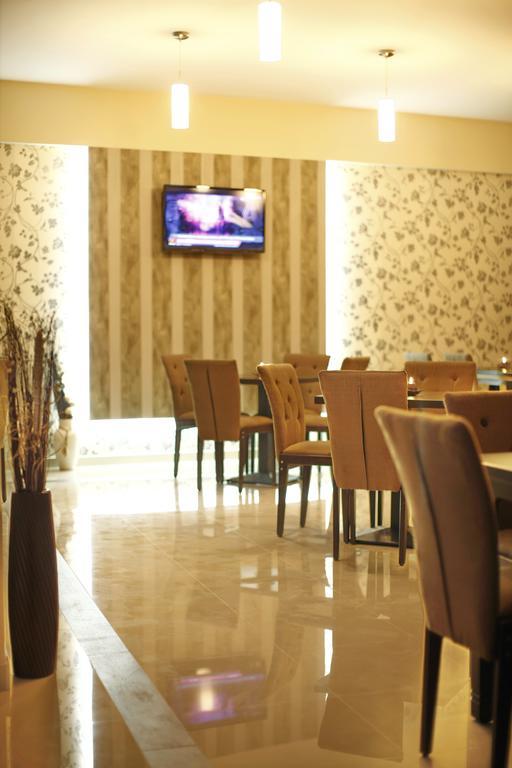Garni Hotel Tema Nova Čačak Eksteriør billede
